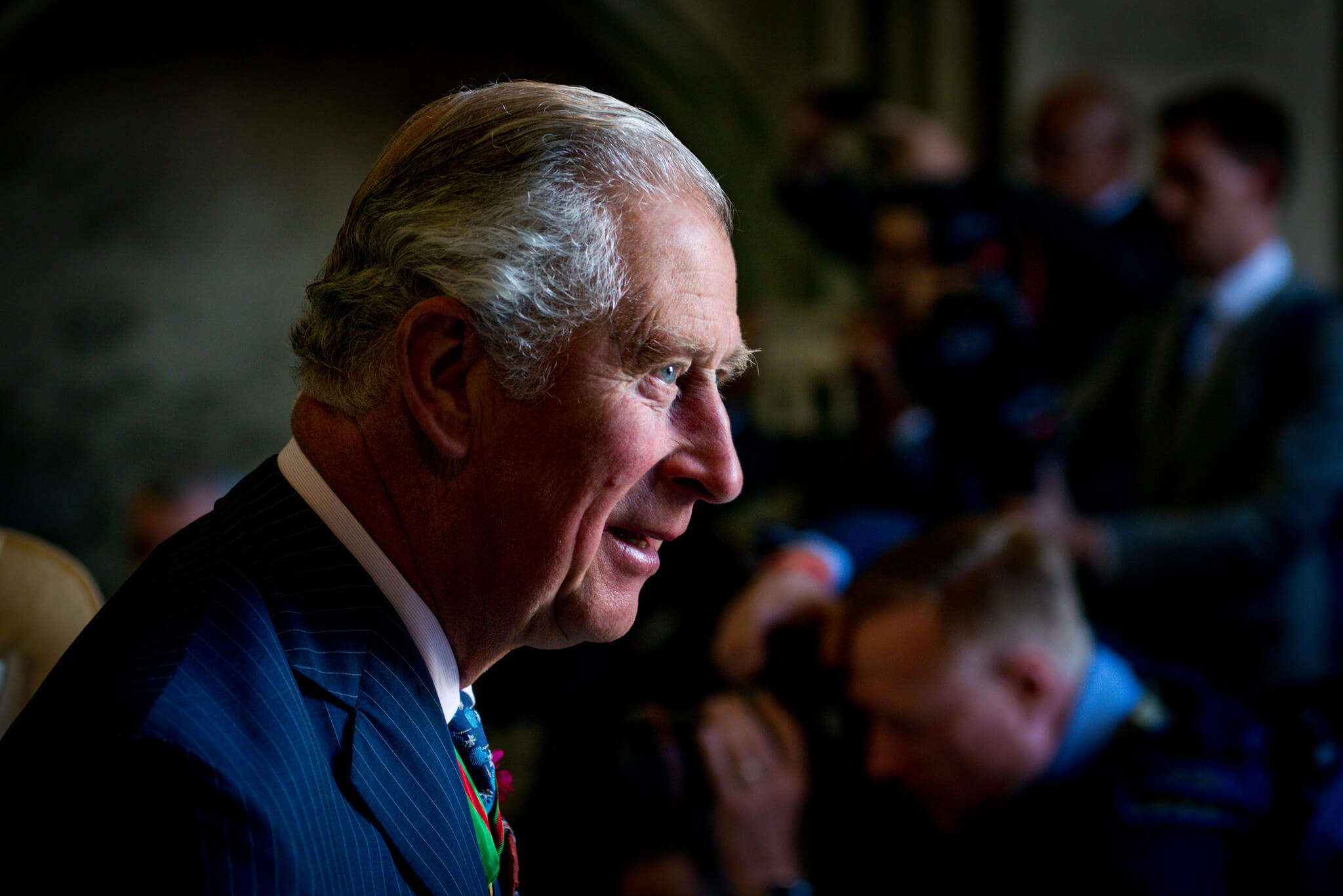 Profil av kong Charles III av Storbritannia