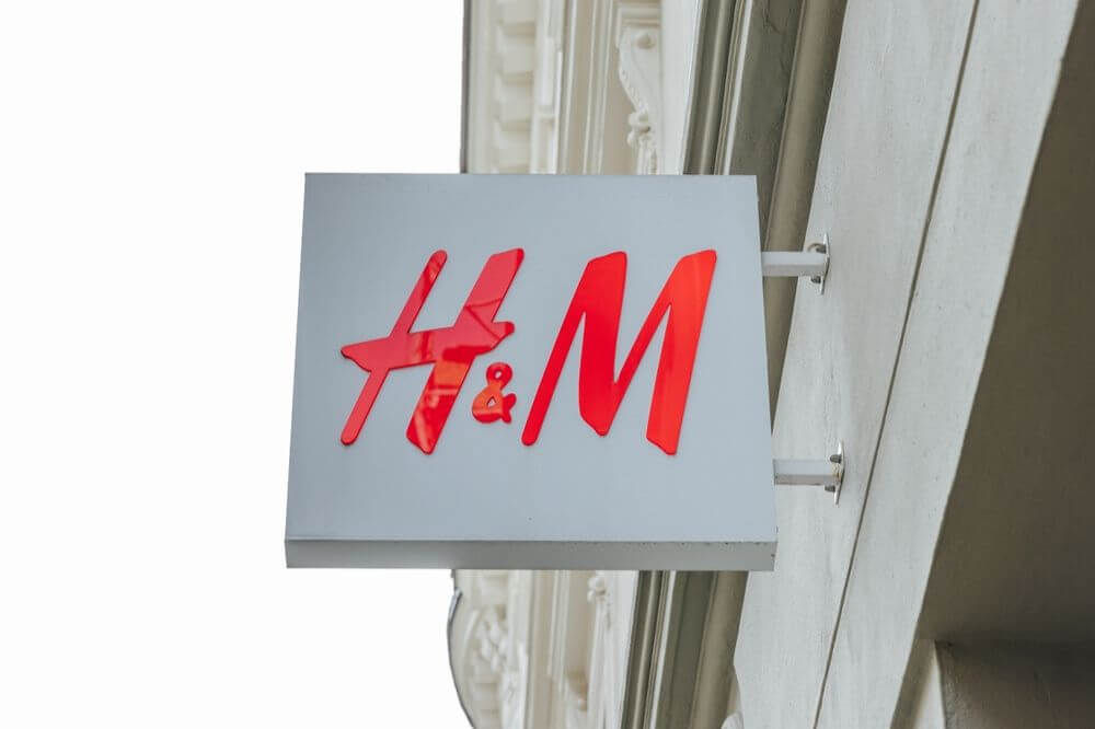  H&M dropper ny dun og fjær etter press fra dyrevernsorganisasjoner