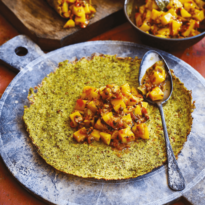 En tallerken med dosa og mungbønne-masala.